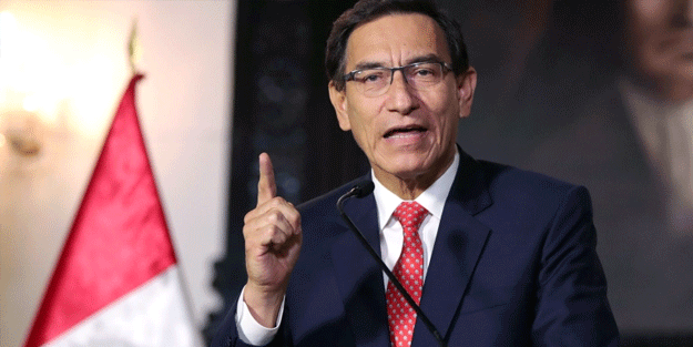 Vizcarra'nın azledilmesi nedeniyle düzenlenen protestolarda 3 kişi öldü