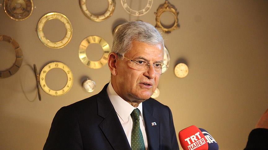 'Vize serbestisi kararının haziran bitmeden alınmasını bekliyoruz'