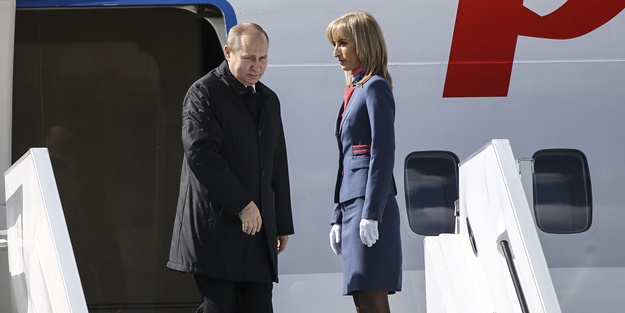 Vladimir Putin Ankara'ya indi