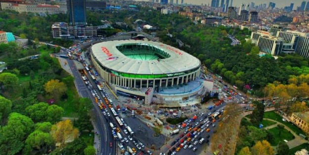 Vodafone Arena'ya büyük onur