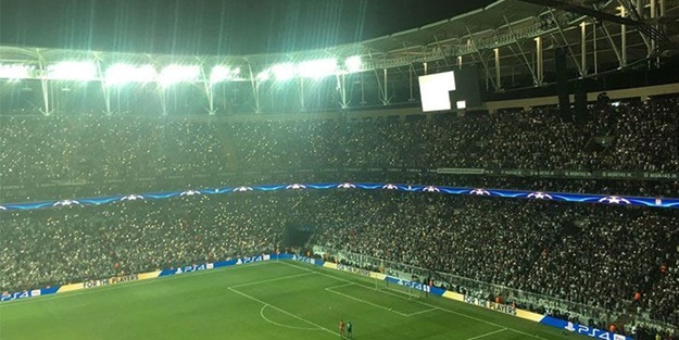 Vodafone Park'ta kötü sürpriz!