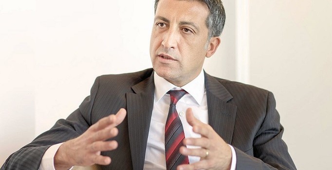 Vodafone Türkiye CEO'su Öğüt istifa etti