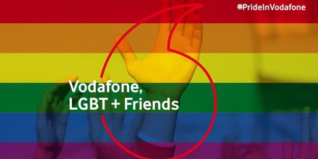 Vodafone'a LGBT tepkisi! Yüz binlerce abone kaybettikleri iddia ediliyor