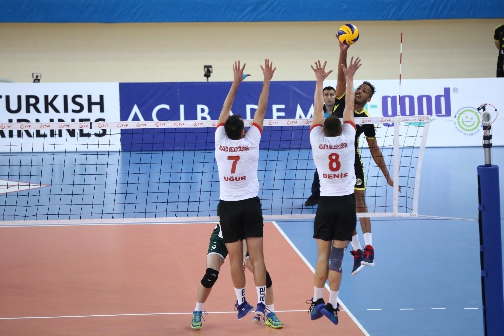 Voleybol 1. Lig Erkekler: Akkuş Belediyespor: 2 - Alanya Belediyespor: 3 