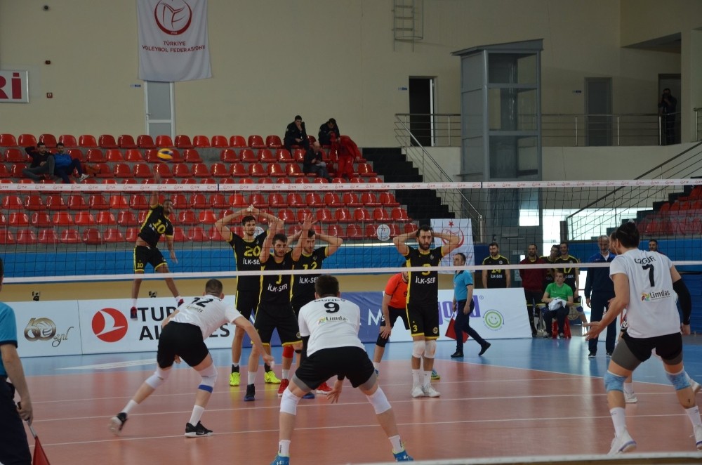 Voleybol 1. Lig Erkekler Final Etabı Karşılaşmaları Tamamlandı 