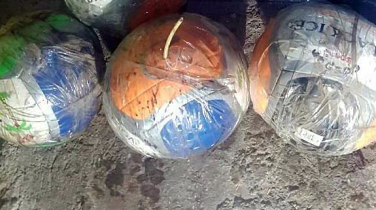 Bombayı bakın neyin içine koymuşlar!