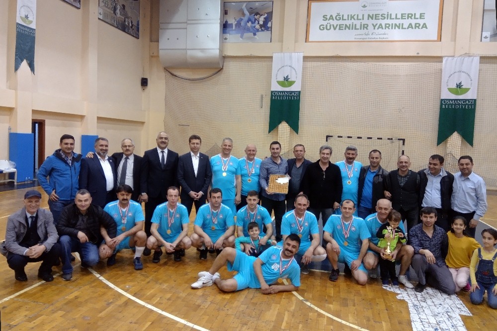 Voleybol Turnuvasında Şampiyon Zabıta Müdürlüğü 