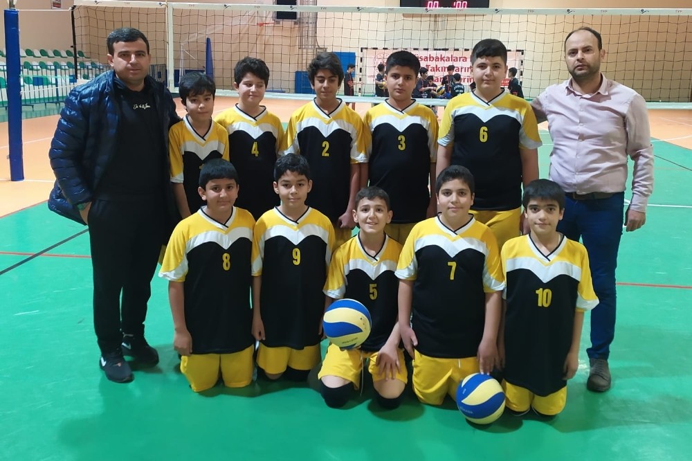 Voleybolda bölgeyi Adıyaman temsil edecek 