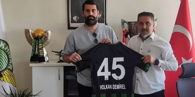 Volkan Demirel'e sürpriz davet! Böyle duyurdu