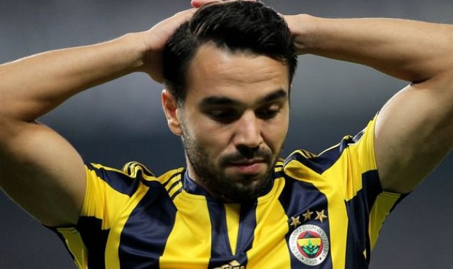 Volkan, taraftara saç baş yoldurdu!