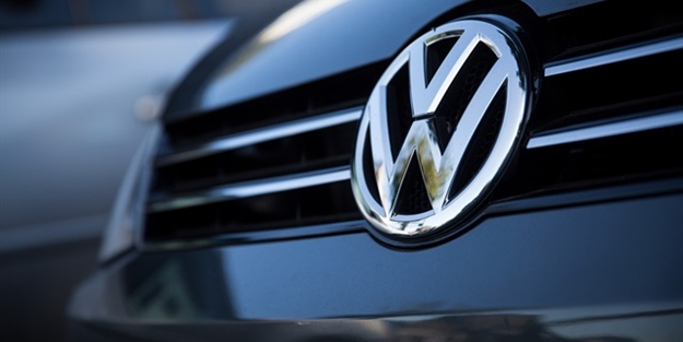 Volkswagen 70 yıllık logosunu yeniliyor