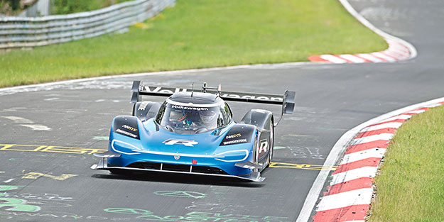 Volkswagen ID.R Nürburgring’de rekora imza attı