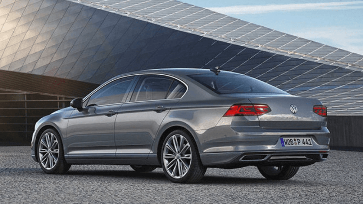 Volkswagen'den flaş “Passat” kararı