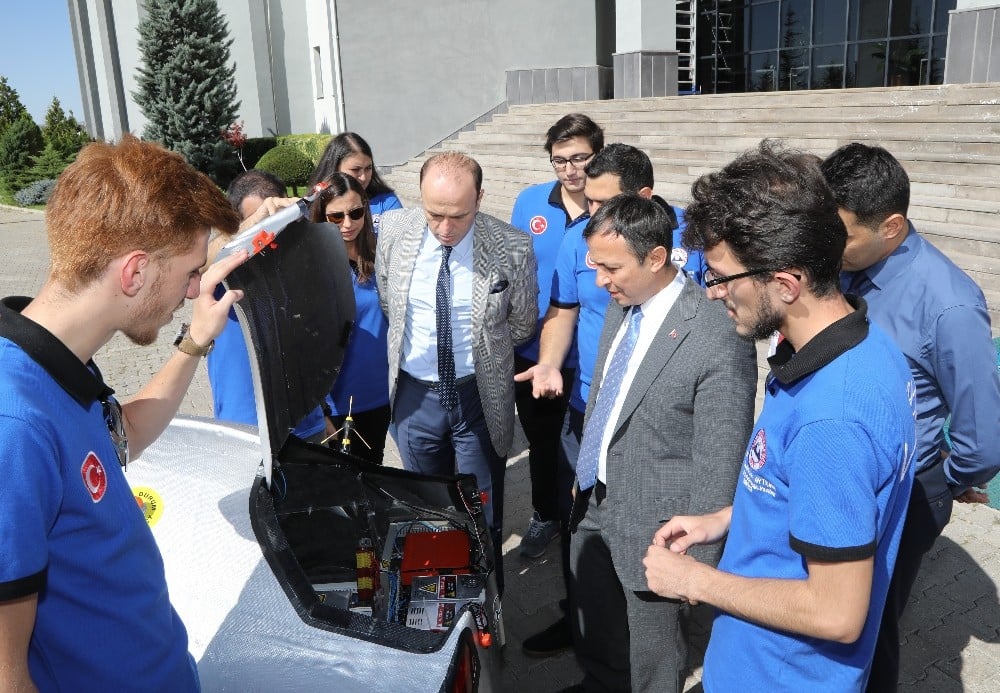 Voltacar Ekibi Rektör Çalış’ı Ziyaret Etti 