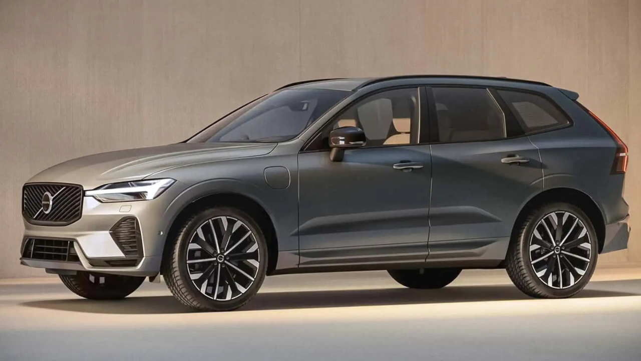 Volvo XC60 (2025) tanıtıldı: İşte özellikleri!