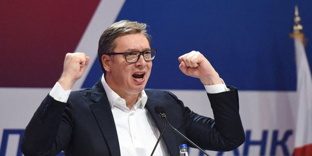 Vucic zaferini duyurdu