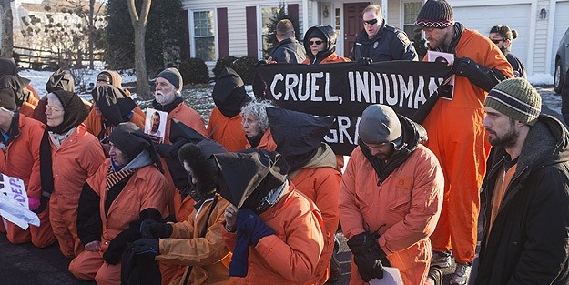 Washington'da CIA'in işkencelerine protesto!