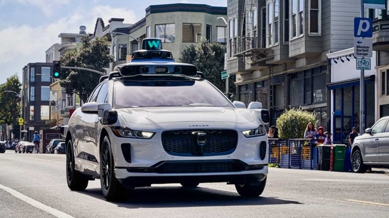Waymo'dan dev genişleme! Robotaksi hizmeti 3 yeni şehre geliyor