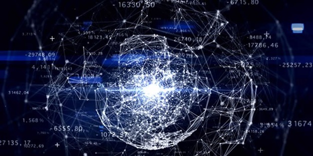 Web tam 25 yaşında