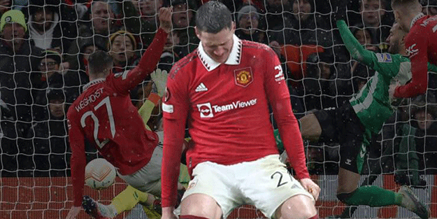 Weghorst Old Trafford'da ilk golünü attı