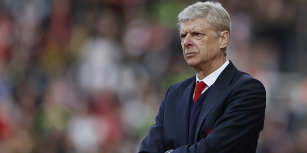 Wenger: Mesut ve Sanchez takımda kalacak