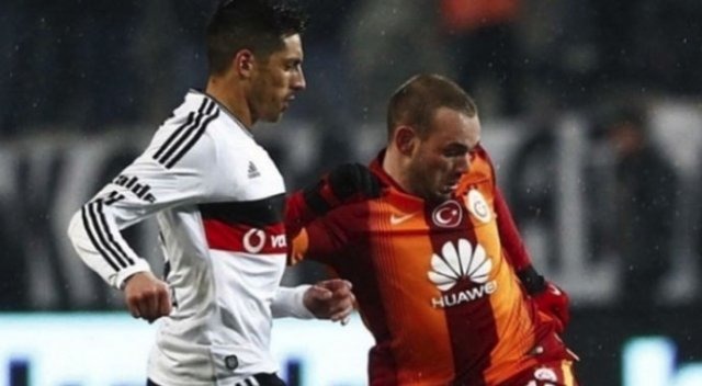 Wesley Sneijder dönemi bitiyor mu?