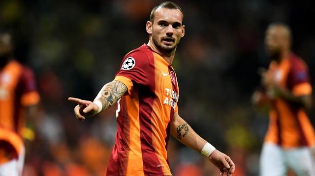 Wesley Sneıjder’den Millilere destek