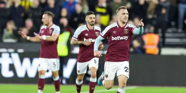 West Ham, sahasında Watford'u devirdi