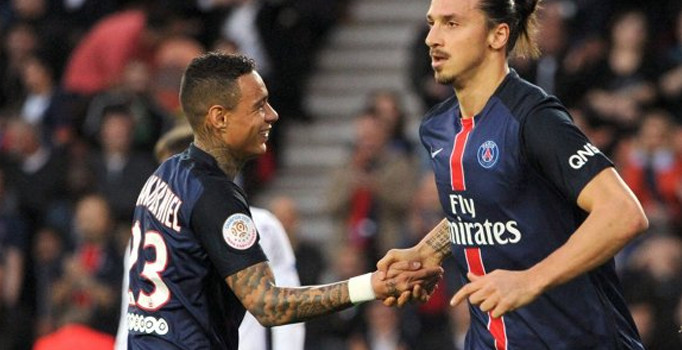 Wiel Fenerbahçe için İstanbul'a geldi