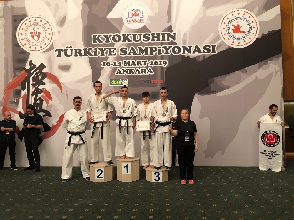 Wushu Kung Fu’da Türkiye şampiyonu oldu 