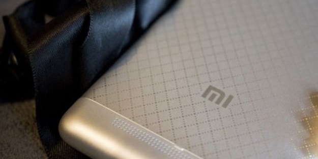 Xiaomi Mi 6 kanlı canlı görüntülendi