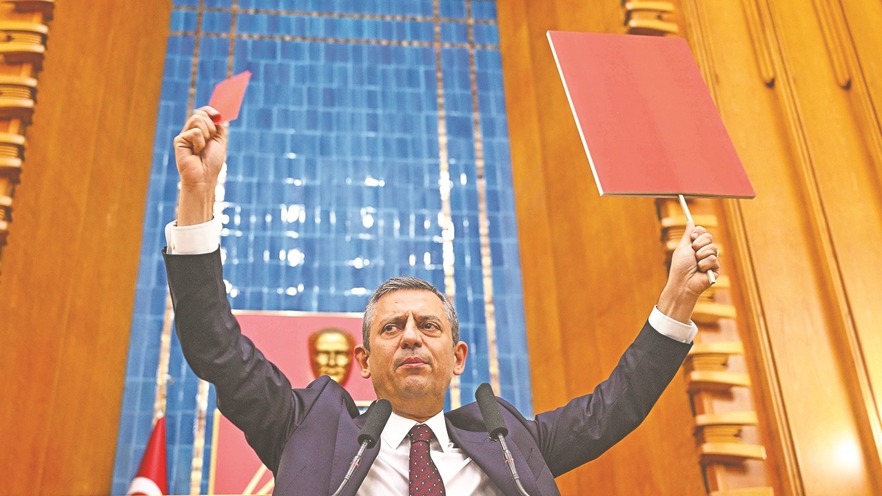 Ya cahil ya da yalancı