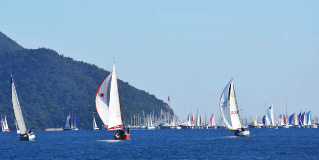 Yabancı antrenörlerden yerli antrenörlere geçiş