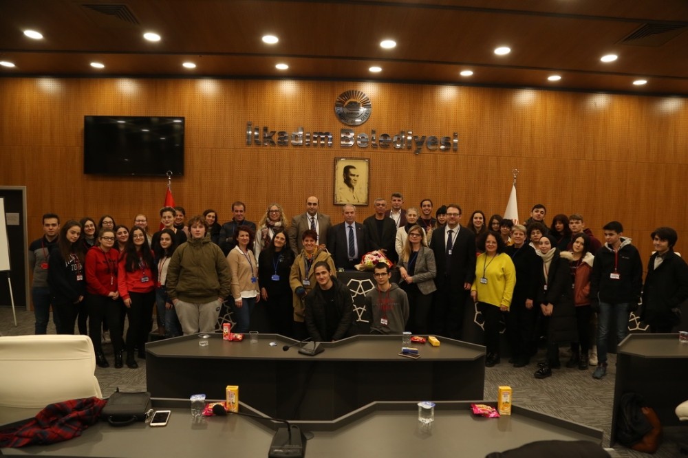 Yabancı öğrencilere İlkadım anlatıldı 