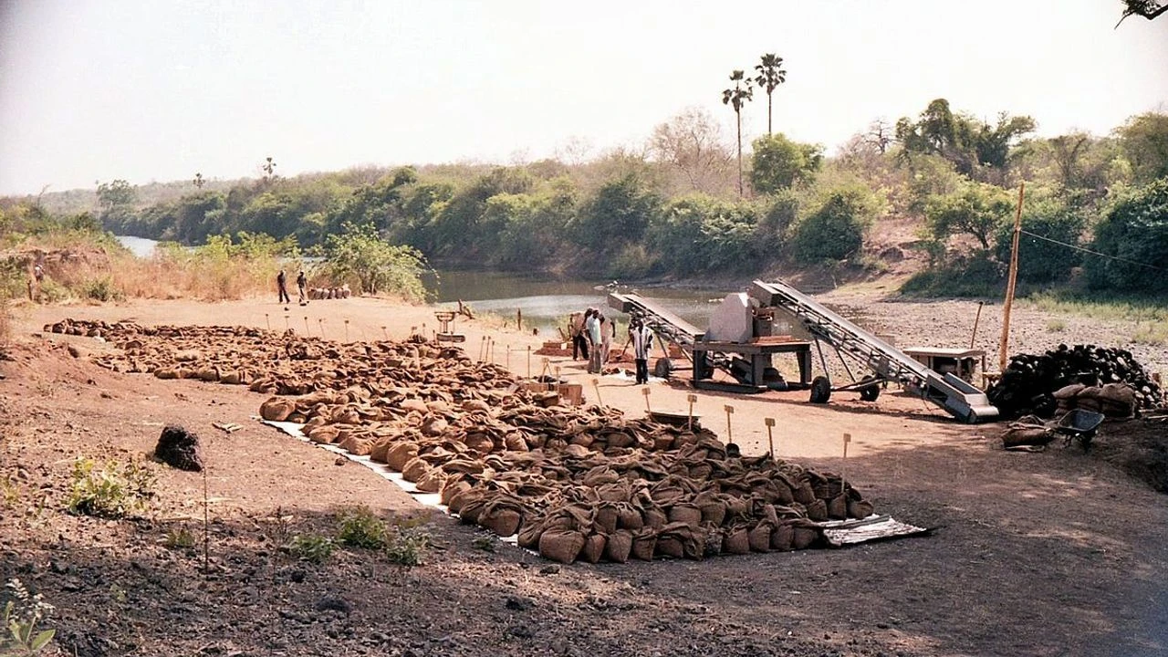 Yabancı şirketlere rest çektiler: 71 madencilik ruhsatı iptal edildi
