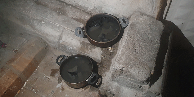 Yabancı uyruklu 10 kişi tencerede yaktıkları kömürden zehirlendi