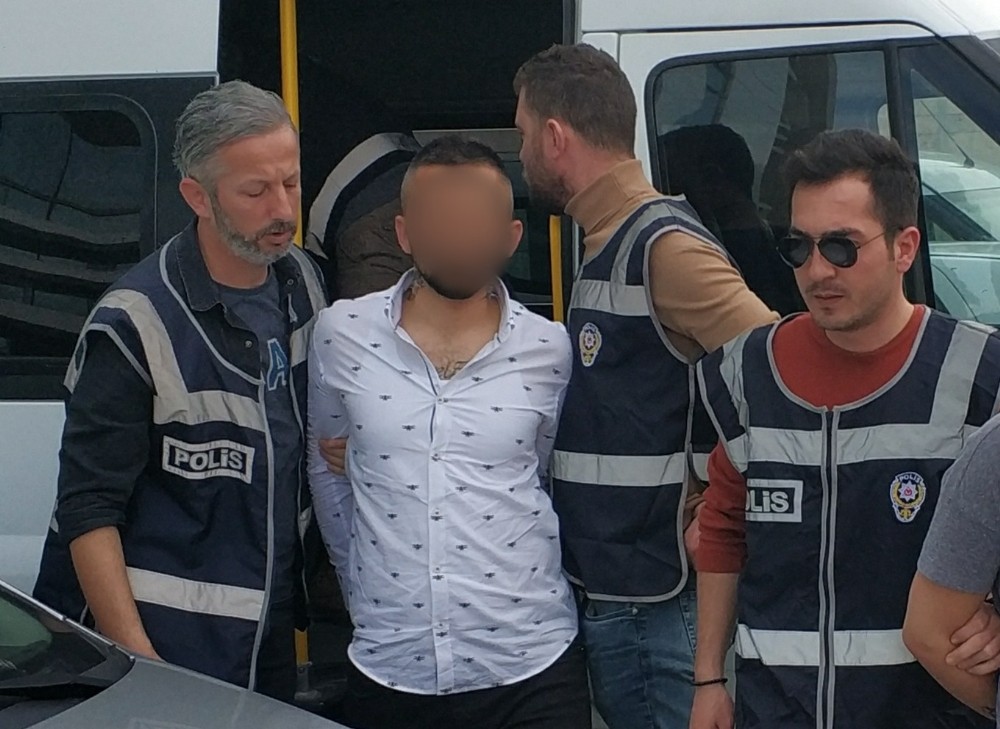 Yabancı uyrukluları darp eden 3 kişi tutuklandı 