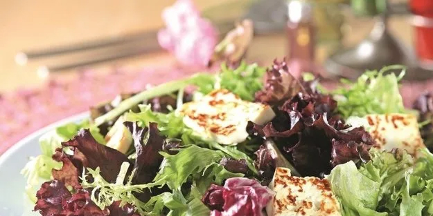 Yağ tutmuyor, yağları cayır cayır yakıyor: Herkesin sır gibi sağladığı besin onlar! Kilo almayı kesti, evinde yap