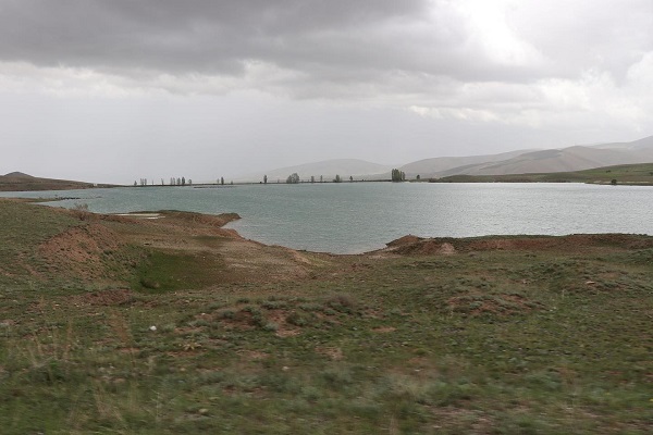 Yağışlar umut oldu! O gölet tamamen dold