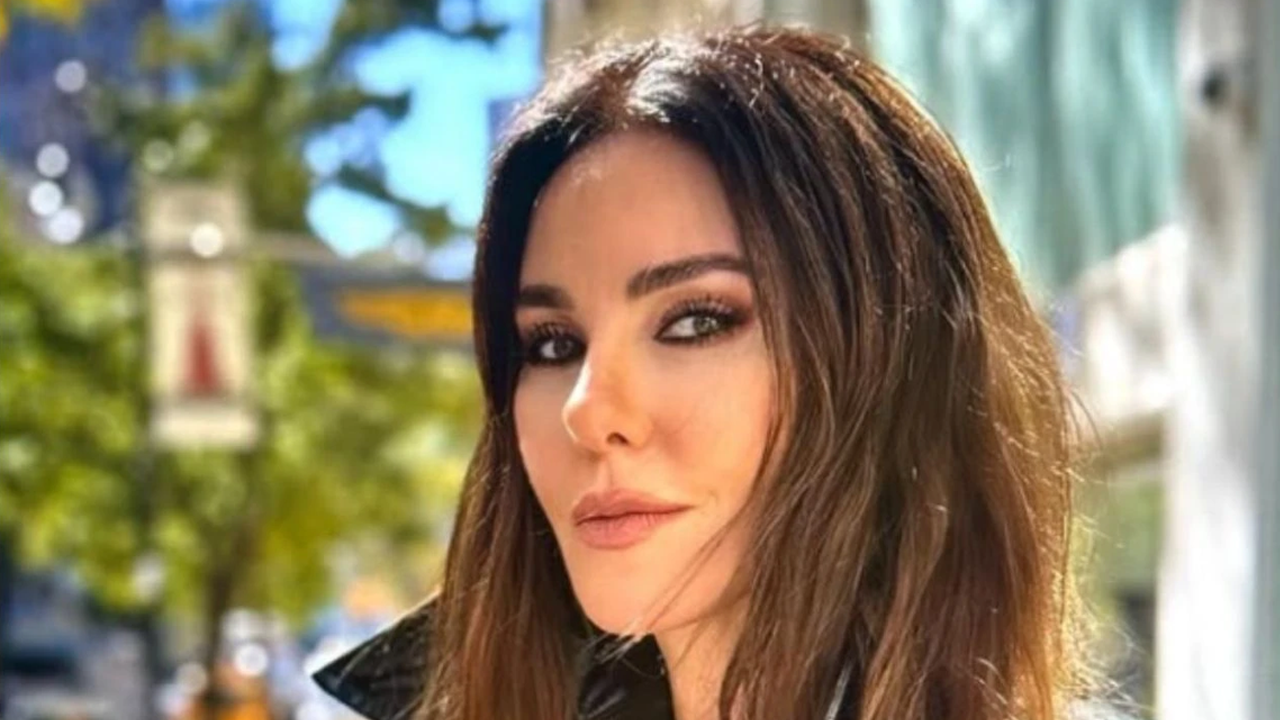 Yağlı kazık kavgası! CHP’li Samyeli’ye 'kapak' sosyal medyayı böldü!