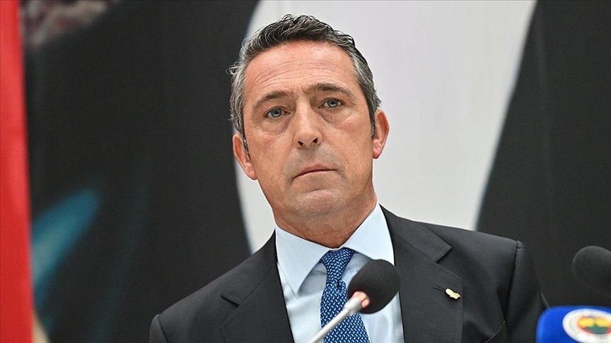 Yağmurdan kaçan Ali Koç, doluya tutuldu!