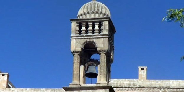 Taktik aynı; satın al, işgale ver!