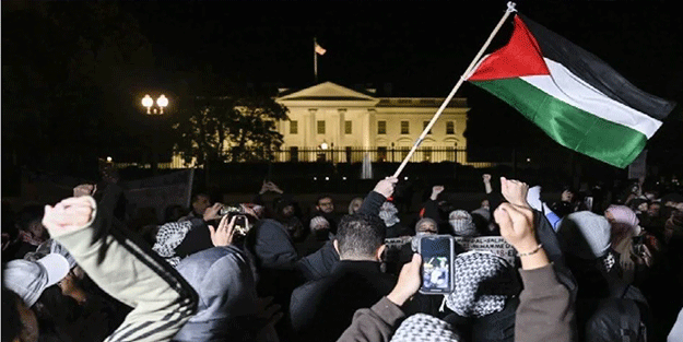 Yahudi protestocular kongreyi bastı üyelerin odalarını işgal etti