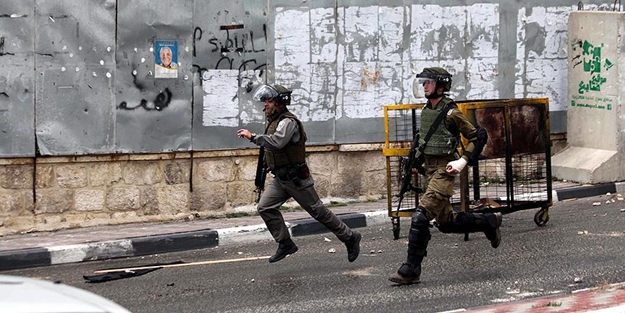Yahudi yerleşimciden 'bıçaklı saldırı'
