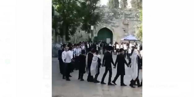 Yahudilerden büyük provokasyon! El Aksa Camii önünde azdılar
