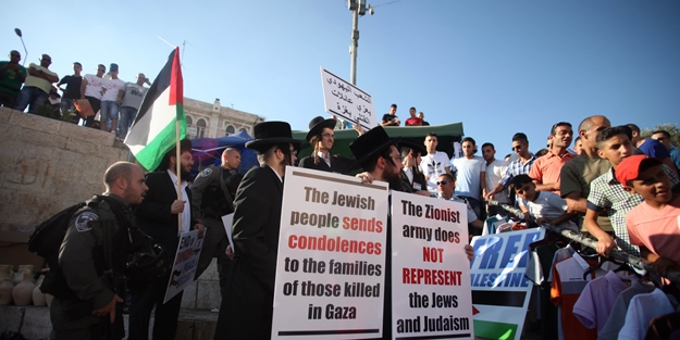 Yahudilerden İsrail'e Gazze Protestosu