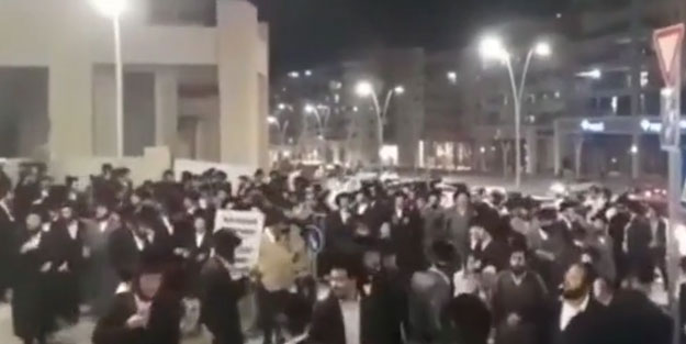 Yahudilerden Siyonistlere ders! Gazze'nin bombalanmasına karşı çıktılar