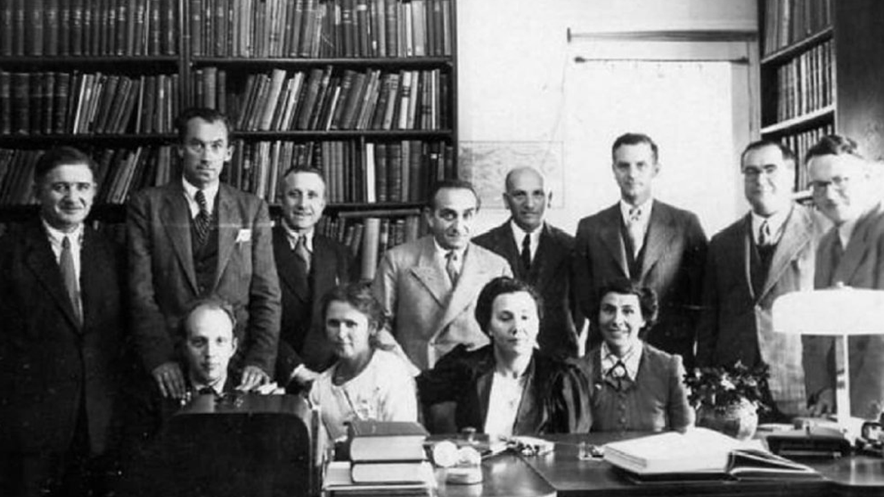 Yahudilerin 1930'larda Türkiye eğitimine sızması!