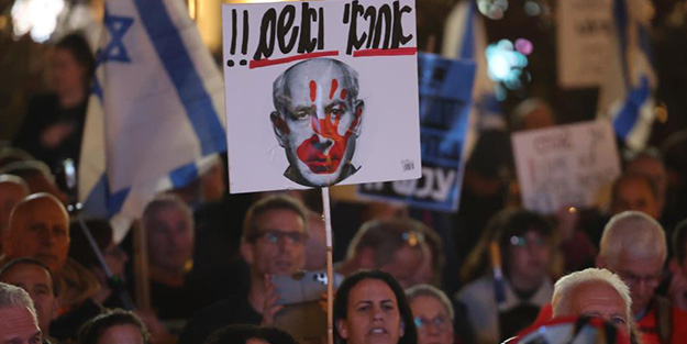 Yahudilerin bebek katili soykırımcı Netenyahu'ya tepkisi artıyor!