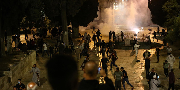 Yahudilerin Filistinlilere yönelik şiddetinin arkasından Whatsapp çıktı!